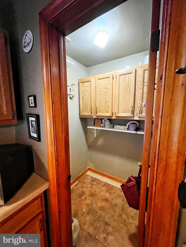 3080 Beautiful Run Rd, Orange, VA 22960 - laundry room featuring tile patterned floors and baseboards