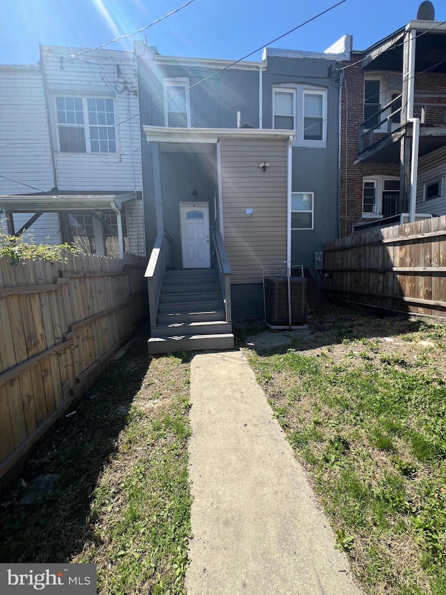 2519 Reisterstown Rd, Baltimore, MD 21217 - back of property featuring fence and central AC