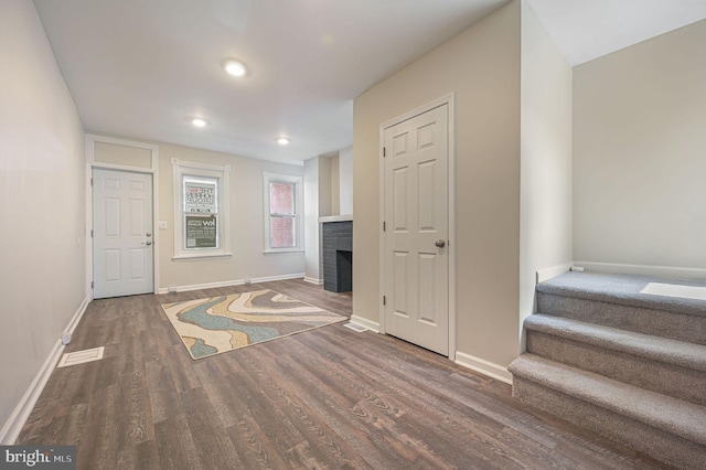 424 S Van Buren St, Wilmington, DE 19805 - entrance foyer featuring wood finished floors, stairway, baseboards, and recessed lighting