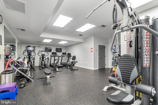 3883 Connecticut Ave NW Unit 909, Washington, DC 20008 - gym featuring baseboards