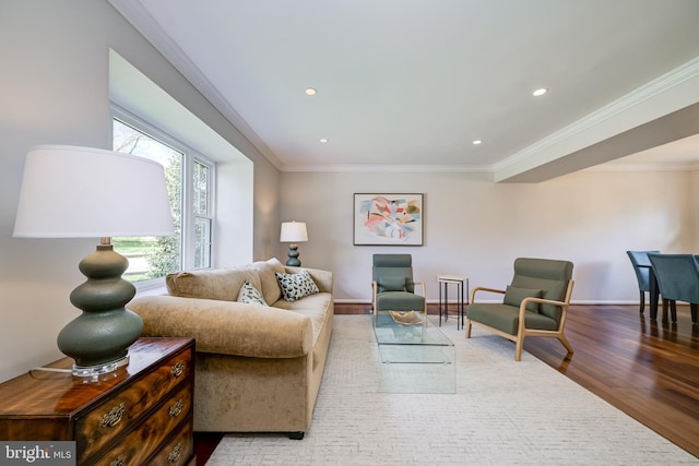 10 Fullview Ct, Gaithersburg, MD 20878 - living area featuring baseboards, wood finished floors, recessed lighting, and ornamental molding