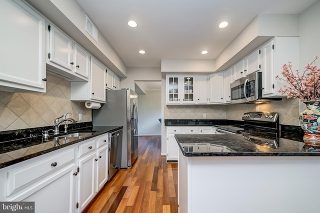10 Fullview Ct, Gaithersburg, MD 20878 - kitchen with white cabinetry, stainless steel appliances, and a sink