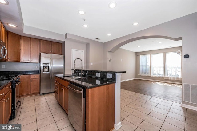 1806 Monocacy View Cir Unit 41A, Frederick, MD 21701 - kitchen with a sink, visible vents, appliances with stainless steel finishes, and light tile patterned flooring
