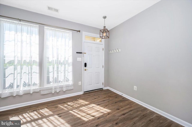 1806 Monocacy View Cir Unit 41A, Frederick, MD 21701 - foyer with a chandelier, visible vents, dark wood-style flooring, and baseboards