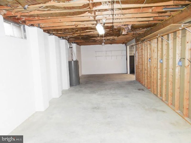 2560 Sardonyx Dr, Chambersburg, PA 17202 - basement with water heater