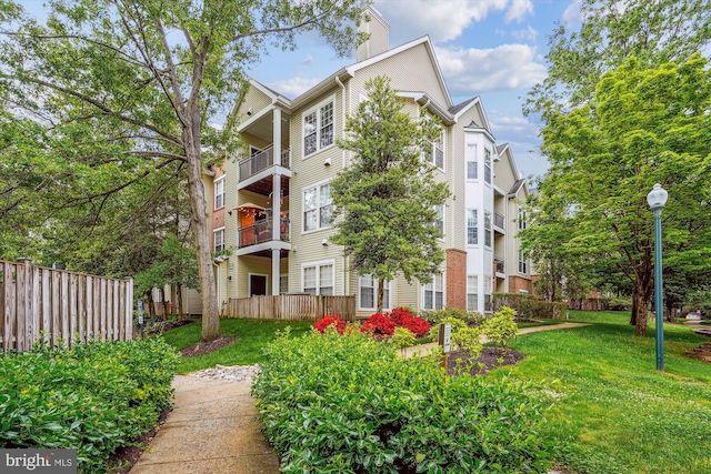 4129 Fountainside Ln Unit 202, Fairfax, VA 22030 - view of property featuring fence