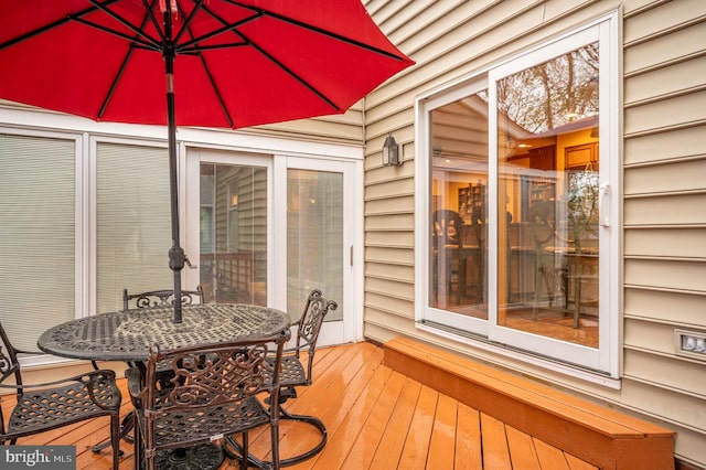 135 Cleremont Dr, Fredericksburg, VA 22405 - wooden terrace featuring outdoor dining space