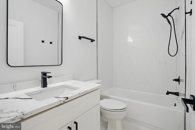 4134 Maple Ave, Fairfax, VA 22032 - full bath featuring toilet, shower / washtub combination, and vanity