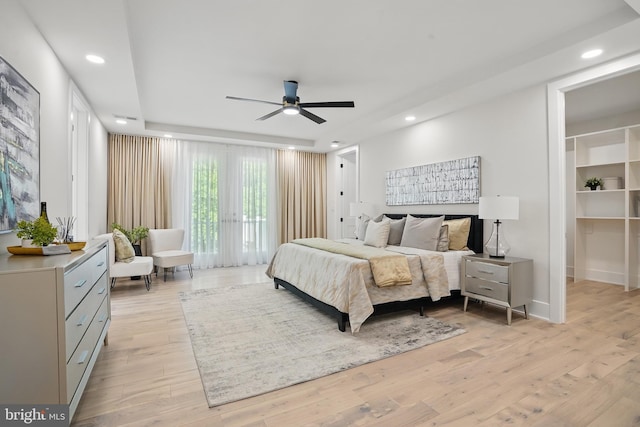 4134 Maple Ave, Fairfax, VA 22032 - bedroom with light wood-style floors, a walk in closet, ceiling fan, and recessed lighting