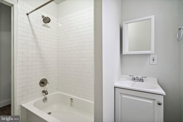 4914 N Smedley St, Philadelphia, PA 19141 - bathroom featuring vanity and shower / washtub combination