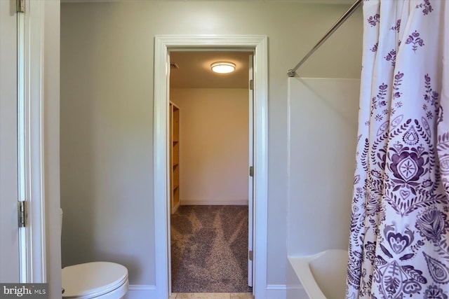 121 Rich Valley Rd, Mechanicsburg, PA 17050 - full bathroom featuring baseboards and toilet