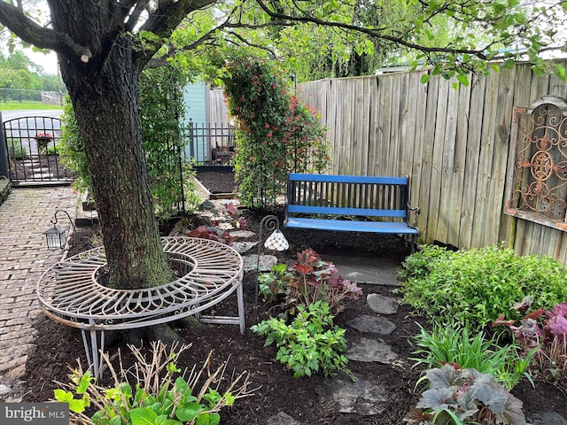 435S Market St, Frederick, MD 21701 - view of patio / terrace featuring fence