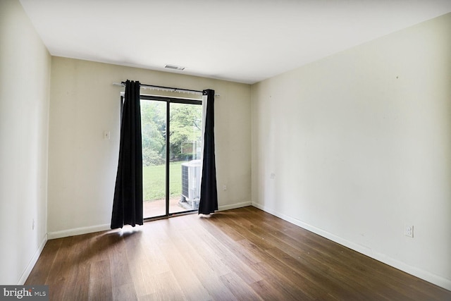 75 Ashlar Hill Ct Unit 75, Baltimore, MD 21234 - unfurnished room with wood finished floors and baseboards