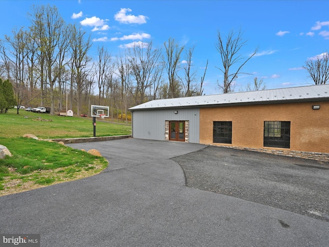 1918 Friedensburg Rd, Reading, PA 19606 - view of garage