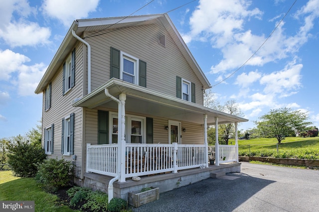 view of front of home with a porch
