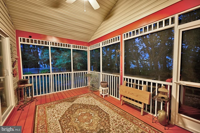 sunroom / solarium with ceiling fan