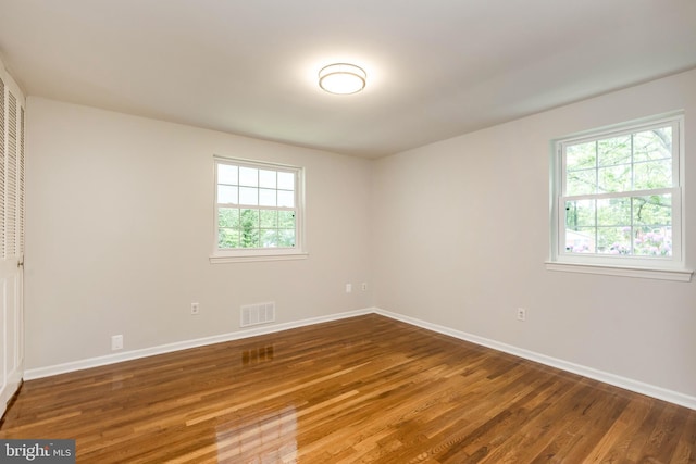 5310 Orchardson Ct, Fairfax, VA 22032 - unfurnished room featuring wood finished floors and baseboards