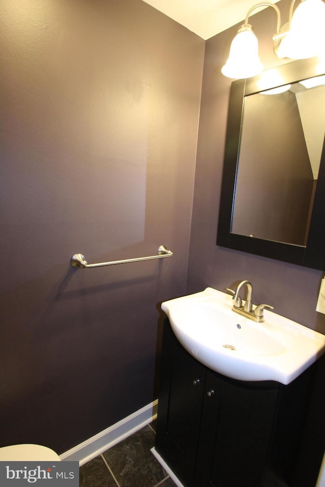 506 S 11th St Unit 33, Philadelphia, PA 19147 - half bath with vanity and baseboards