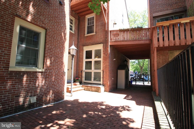 506 S 11th St Unit 33, Philadelphia, PA 19147 - view of patio with fence
