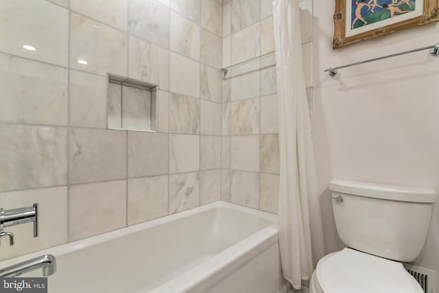 full bathroom with toilet and shower / bath combo