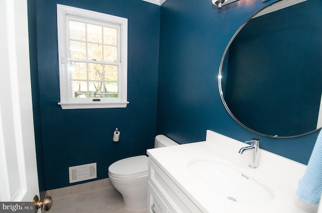 7 Briarwood Dr, Princeton Junction, NJ 08550 - bathroom featuring tile patterned flooring, vanity, toilet, baseboards, and visible vents