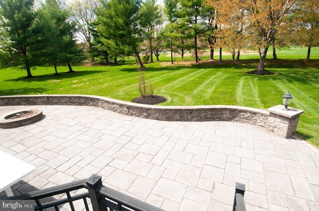 7 Briarwood Dr, Princeton Junction, NJ 08550 - view of home's community with a yard, a patio, and a fire pit