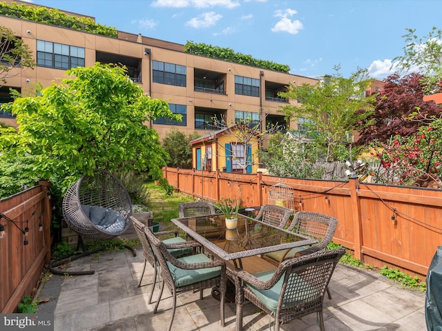 15 Morris St, Annapolis, MD 21401 - view of patio / terrace with outdoor dining area and fence