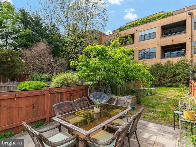 15 Morris St, Annapolis, MD 21401 - view of patio / terrace with fence and outdoor dining space
