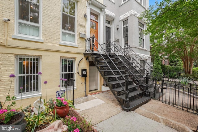 1809 12th St NW, Washington, DC 20009 - doorway to property