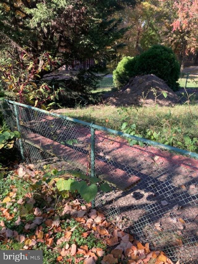 exterior space with fence