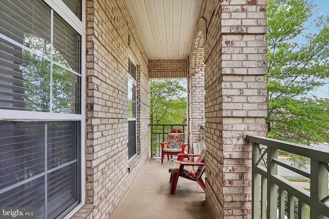 balcony with a porch
