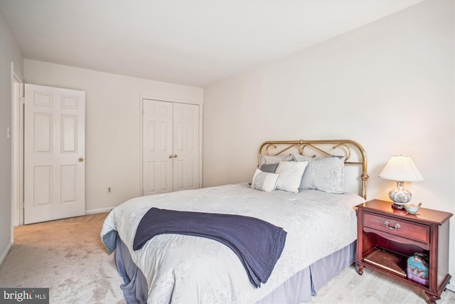 3430 Valewood Dr, Oakton, VA 22124 - bedroom with a closet, baseboards, and carpet