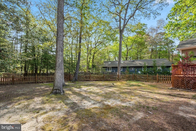 2 Rabbit Run Ln, Ocean Pines, MD 21811 - view of yard with fence and a deck
