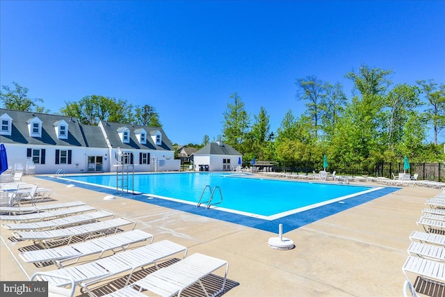2 Rabbit Run Ln, Ocean Pines, MD 21811 - pool featuring a patio area and fence