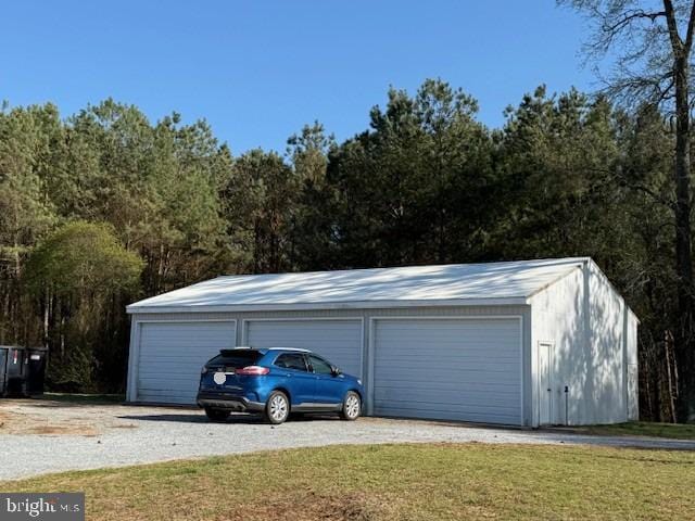 view of detached garage