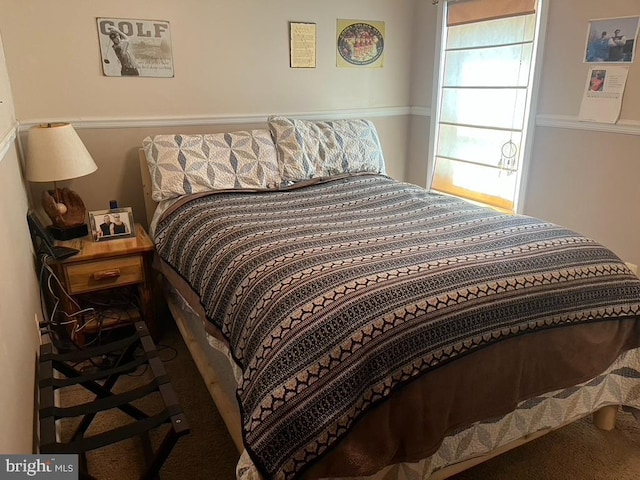 view of carpeted bedroom