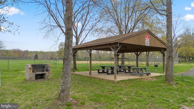 2200 Harpoon Dr, Stafford, VA 22554 - view of home's community with a gazebo