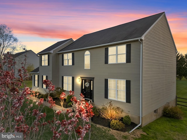 view of front of house with a front yard