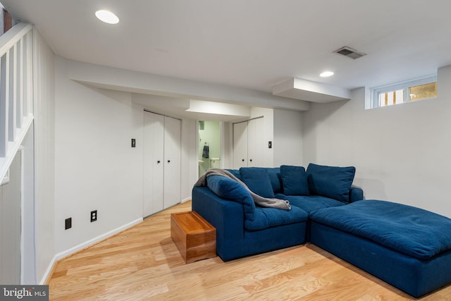 6002 Williamsburg Rd, Alexandria, VA 22303 - living room featuring light wood-style flooring, recessed lighting, and baseboards