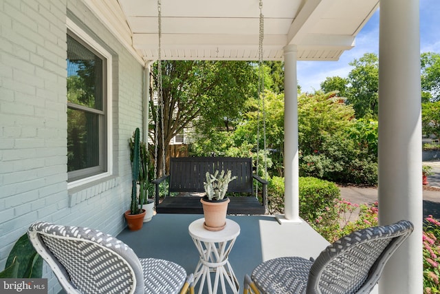 6002 Williamsburg Rd, Alexandria, VA 22303 - view of covered porch