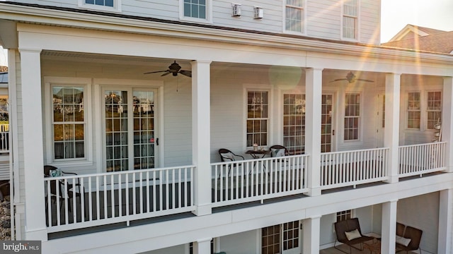 542 Wheelmen St, Middletown, DE 19709 - wooden deck with a ceiling fan