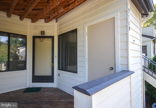 view of property entrance