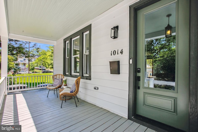 1014 Kearny St NE, Washington, DC 20017 - deck with a porch