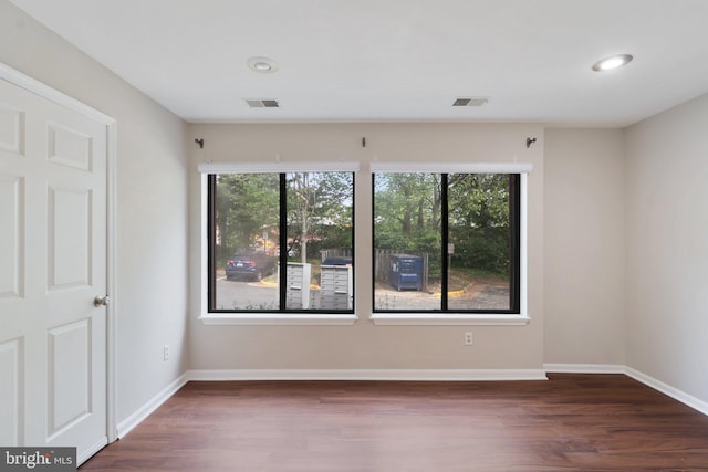 2816 Lee Oaks Pl Unit 102, Falls Church, VA 22046 - unfurnished room featuring visible vents, recessed lighting, and dark wood-style floors
