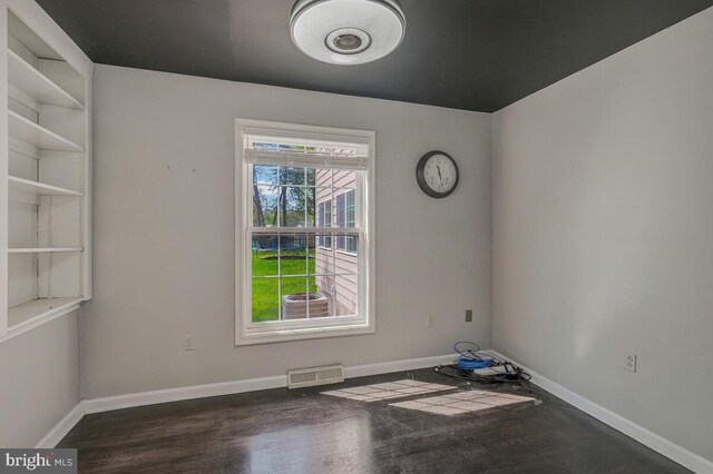 1310 Swan Creek Rd, Fort Washington, MD 20744