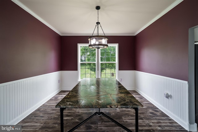 33 General Early Dr, Harpers Ferry, WV 25425 - dining room featuring wood finished floors, wainscoting, a chandelier, and ornamental molding