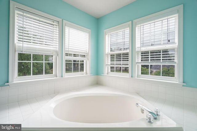 33 General Early Dr, Harpers Ferry, WV 25425 - full bath featuring a garden tub and plenty of natural light