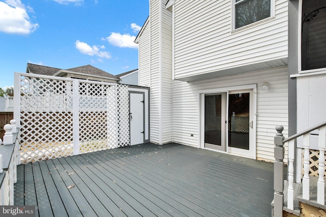 6135 Rainbow Dr, Elkridge, MD 21075 - view of deck