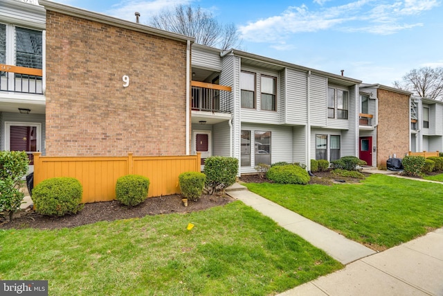 9 Dennison Dr, East Windsor, NJ 08520 - view of building exterior with fence
