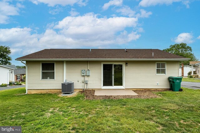 392 Walker Way, Timberville, VA 22853 - rear view of property featuring central AC, a yard, and a patio
